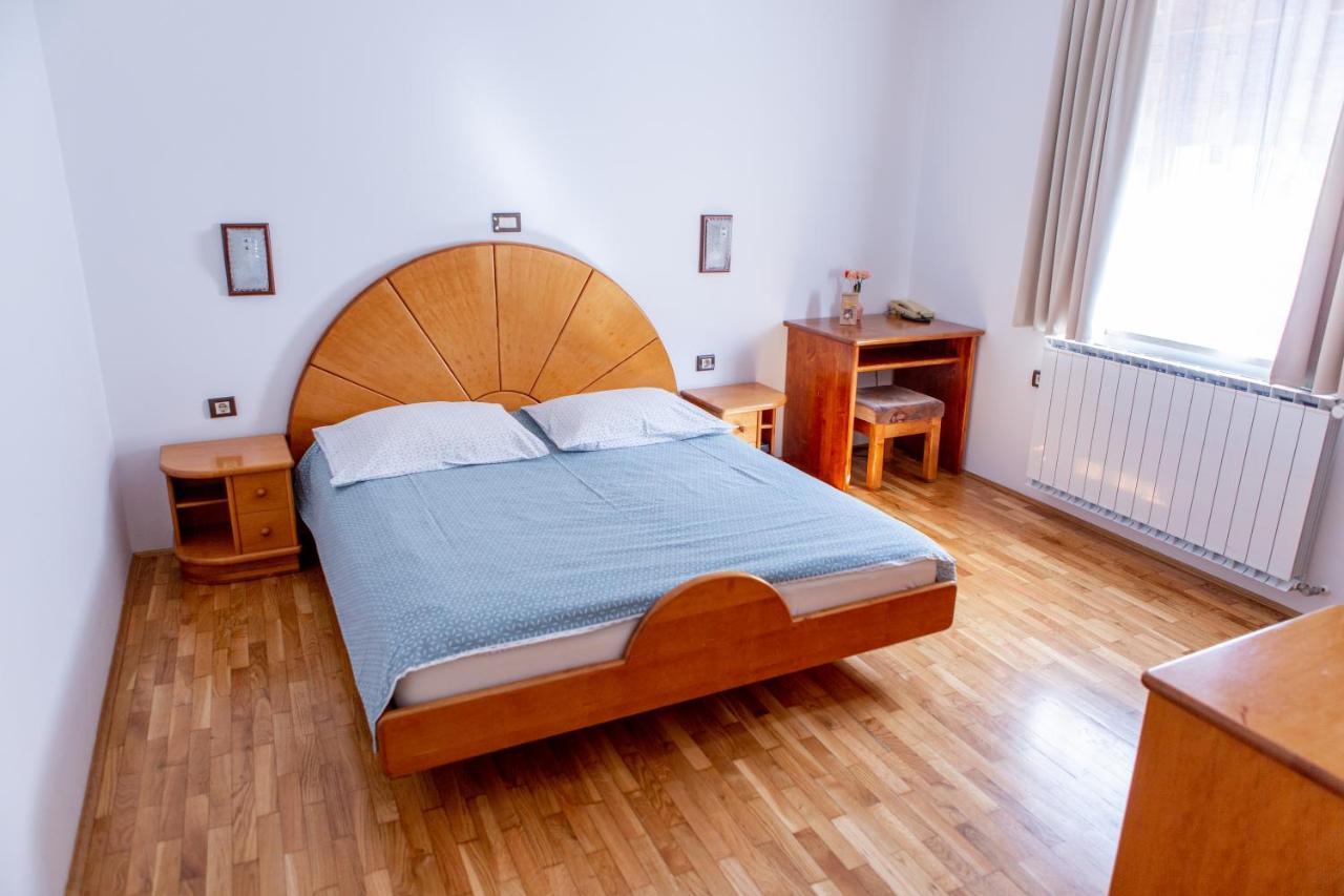 Ekoturizem Hudicevec Hotel Postojna Cameră foto