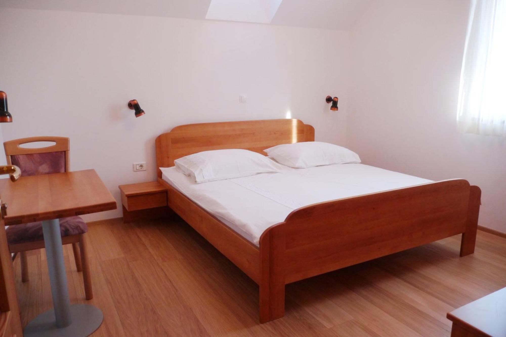 Ekoturizem Hudicevec Hotel Postojna Cameră foto