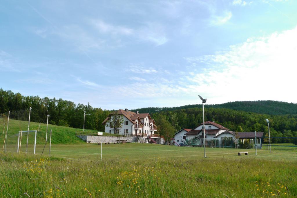 Ekoturizem Hudicevec Hotel Postojna Exterior foto